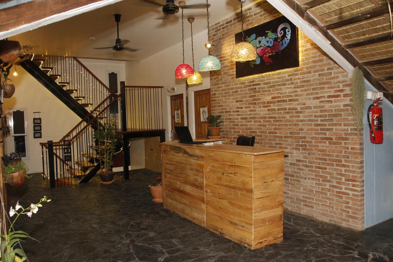 Gecko Republic Jungle Hostel Тау Экстерьер фото